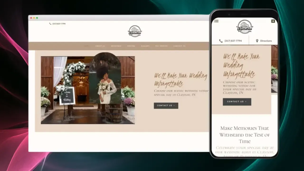Un sitio web elegante de un lugar para bodas se muestra en una laptop y un teléfono inteligente, con una entrada acogedora adornada con arreglos florales y señalización, promoviendo eventos de boda memorables.