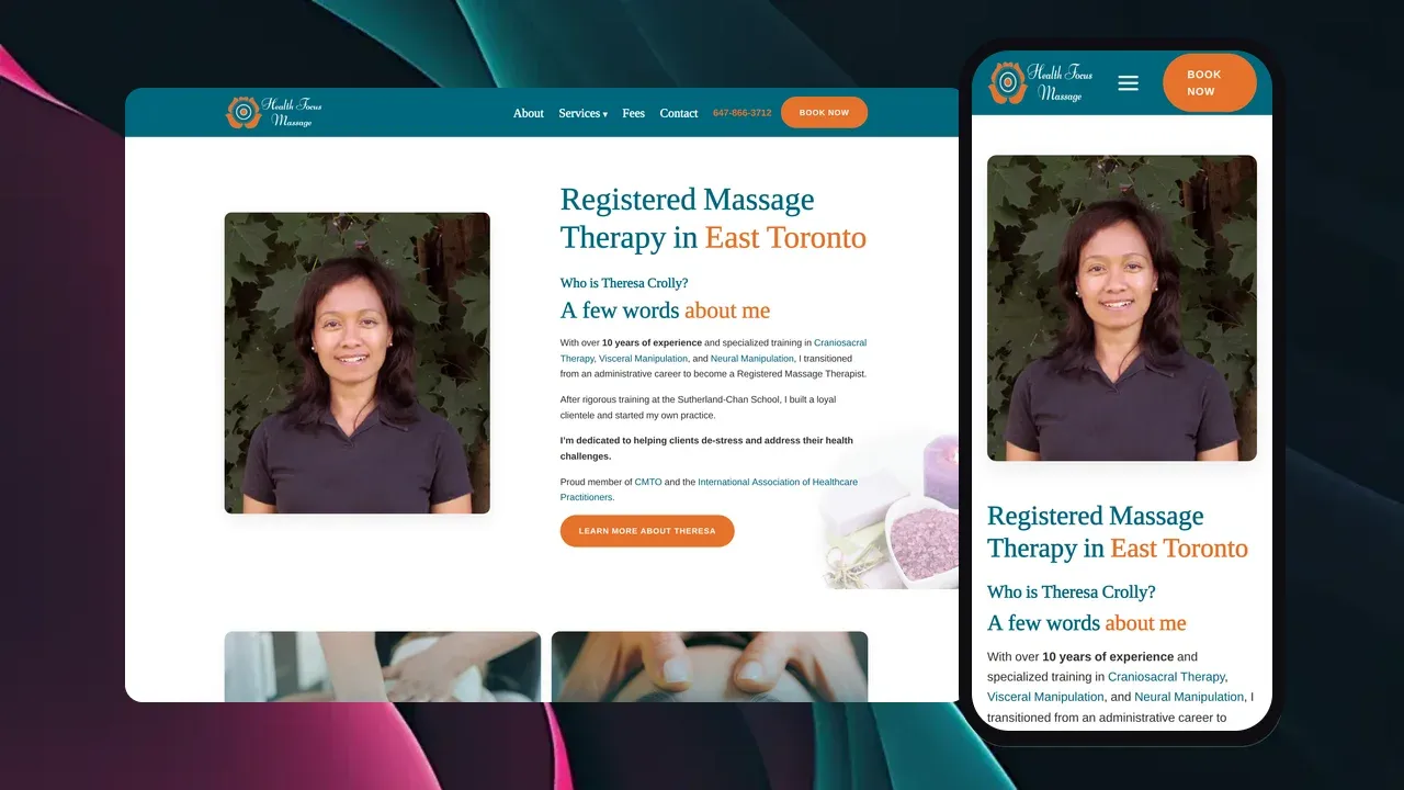 El sitio web de Health Focus Massage mostrado en una laptop y teléfono: el titular 'Registered Massage Therapy in East Toronto' junto a una foto de la terapeuta Theresa Crolly y un botón naranja de Reservar Ahora.
