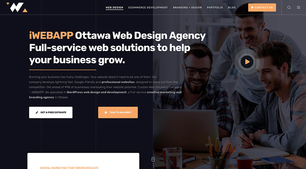 Texto de diseño web lleno de palabras clave en la página de inicio de iWebApp